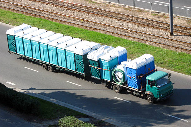 Best Luxury portable toilet rental  in Washington Park, IL